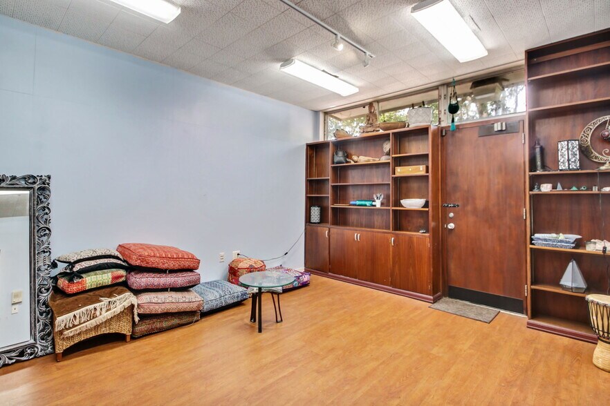 More Photos Of 1503 Oak St, Jacksonville Medical For Sale