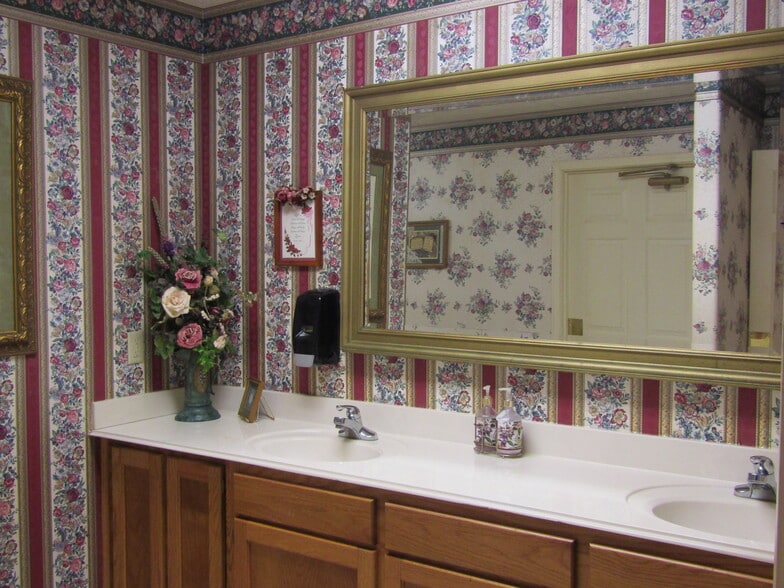 More Photos Of 1561 US Hwy 69 N, Woodville Religious Facility For Sale