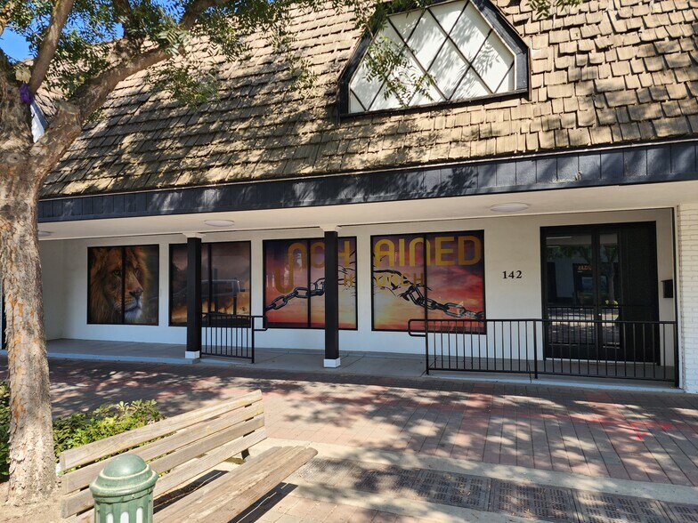 More Photos Of 142-144 N K St, Tulare Restaurant For Sale