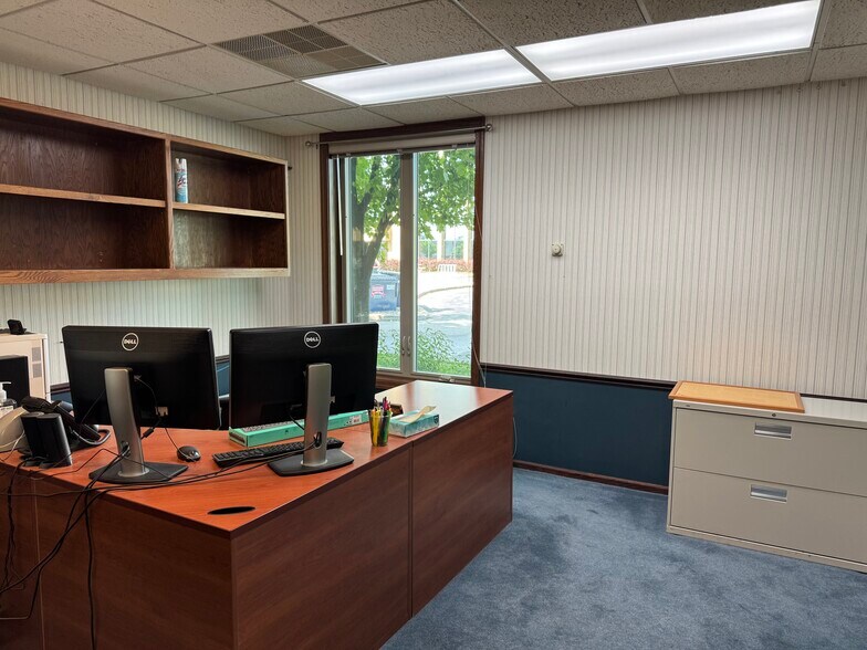 More Photos Of 555 Scott St, Wausau Office For Lease