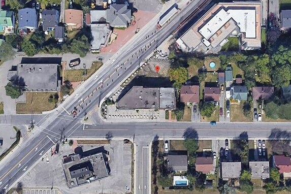 Primary Photo Of 10450 Boul Gouin E, Montréal Land For Sale