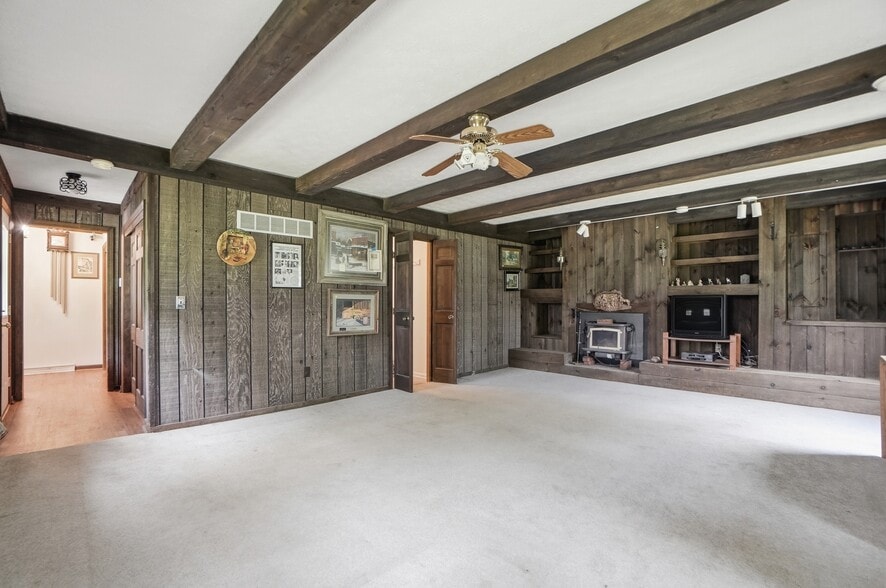 More Photos Of 2996 Millville Shandon Rd, Hamilton Specialty For Sale