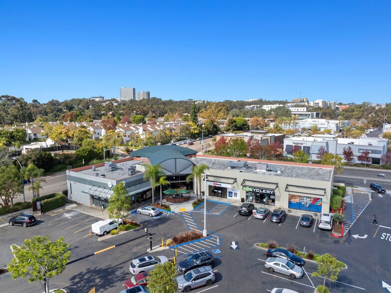 More Photos Of 8657 Villa La Jolla Dr, La Jolla Unknown For Lease