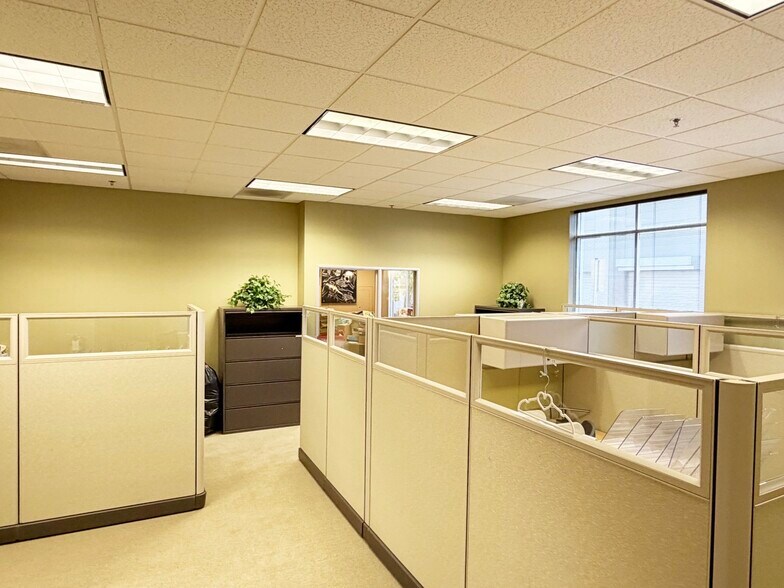 More Photos Of 740 Alfred Nobel Dr, Hercules Office For Lease