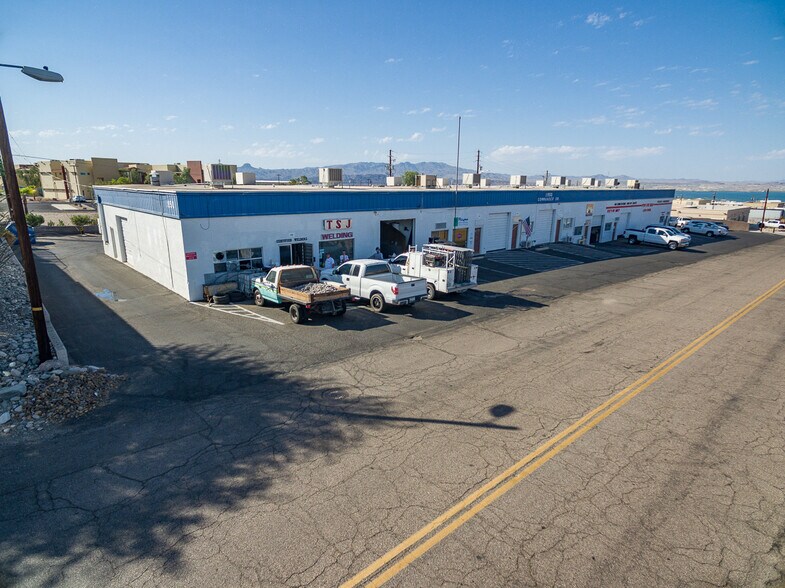 More Photos Of 1950 Commander Dr, Lake Havasu City General Retail For Lease