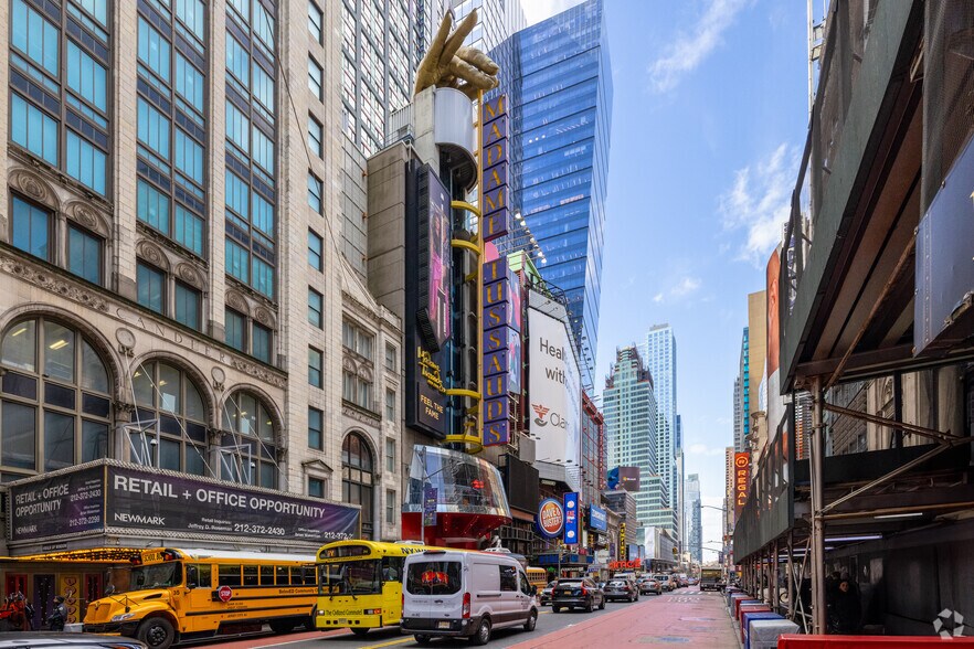 More Photos Of 234 W 42nd St, New York Storefront For Lease