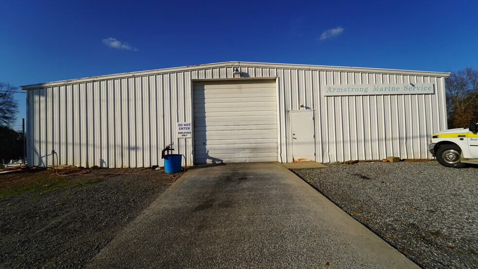 More Photos Of 477 Lytton St, Troutman Manufacturing For Sale