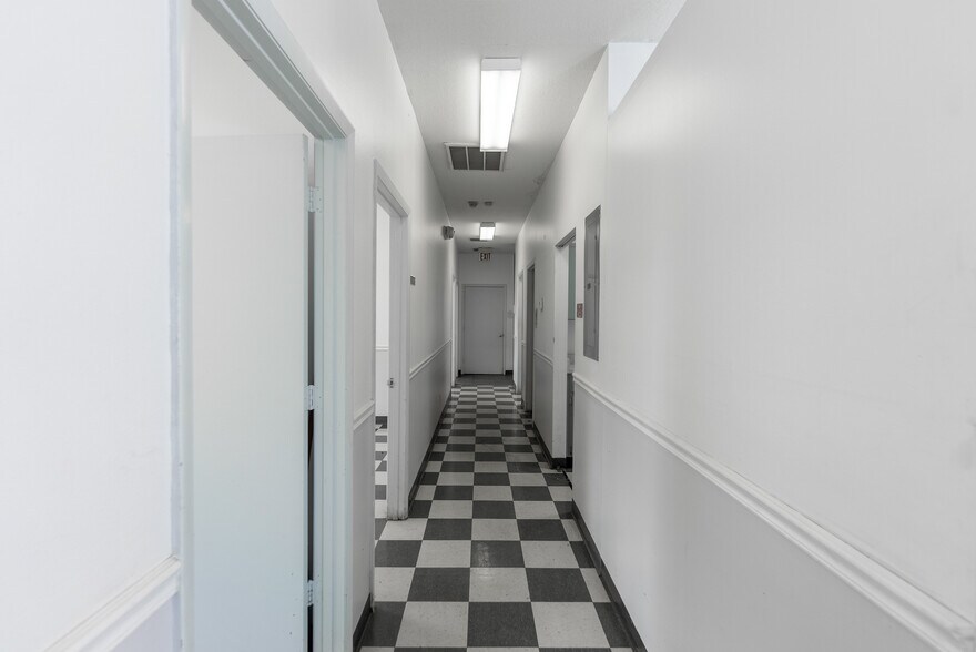 More Photos Of 37810 Medical Arts Ct, Zephyrhills Medical For Sale