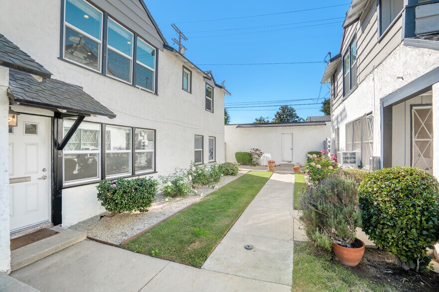 More Photos Of 4441-45 Tujunga 4441-45 Tujunga ave, North Hollywood Apartments For Sale