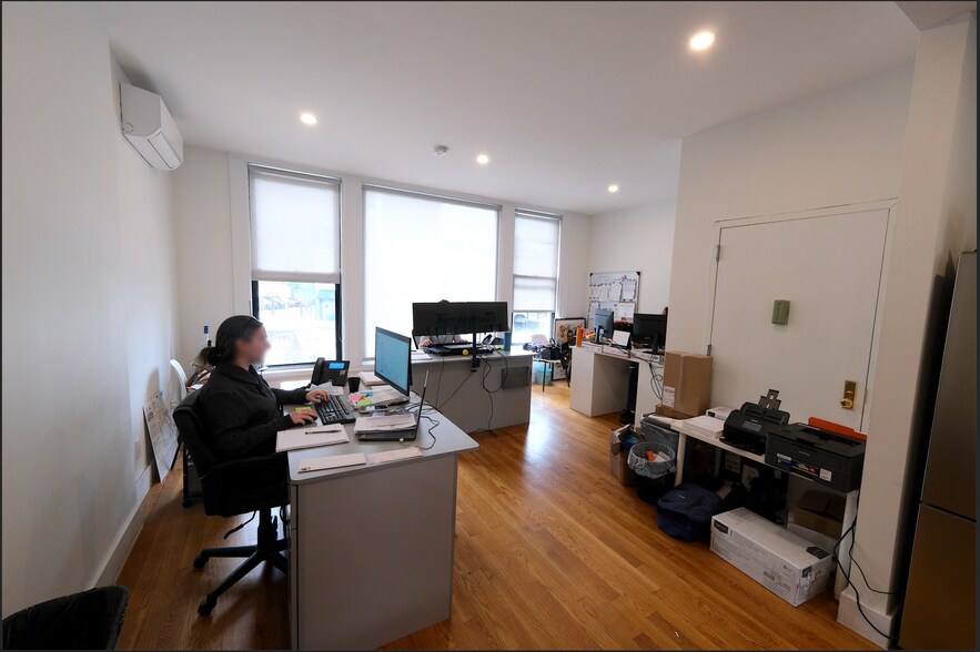 More Photos Of 63 Lafayette Ave, Brooklyn Storefront Retail Residential For Lease