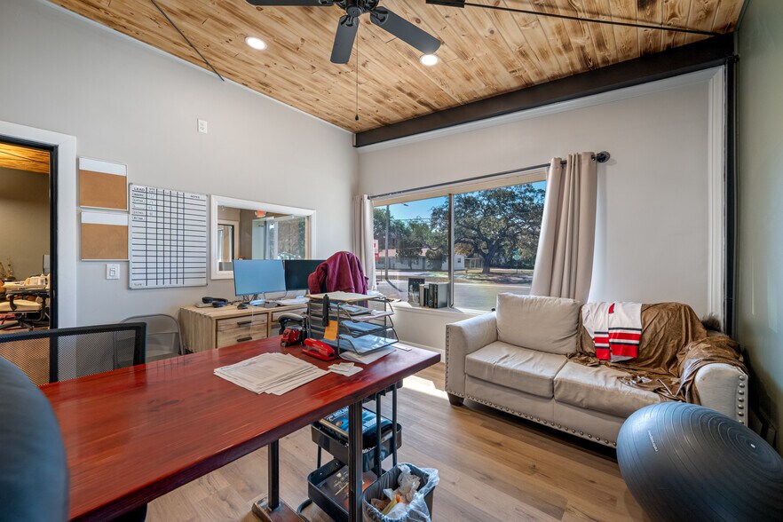 More Photos Of 620 Union St, Dunedin Manufacturing For Sale