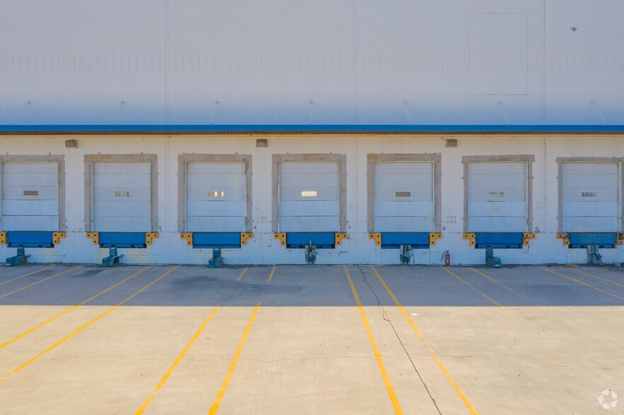 More Photos Of 4301 W Buckeye Rd, Phoenix Unknown For Sale