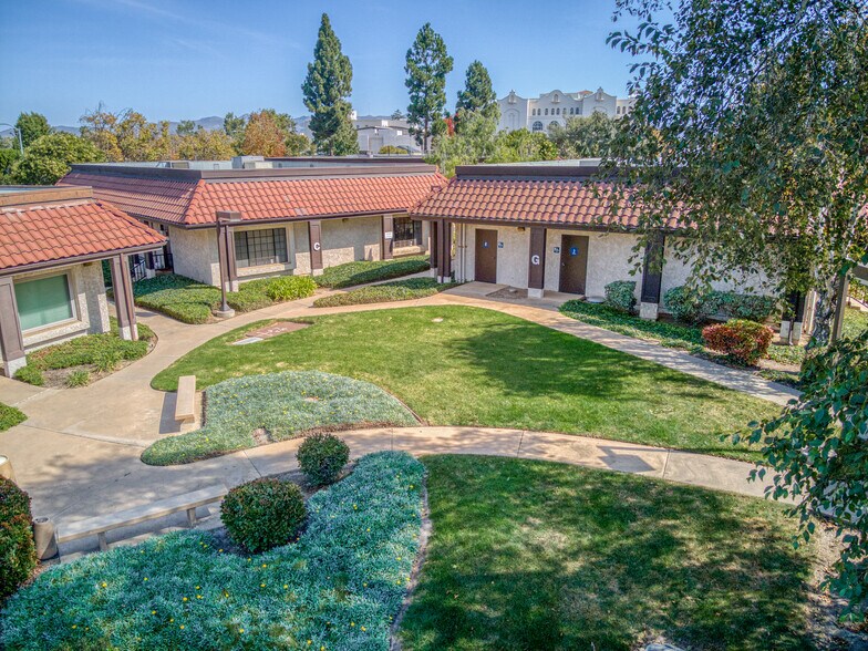 More Photos Of 1300 E Cypress St, Santa Maria Office Residential For Sale