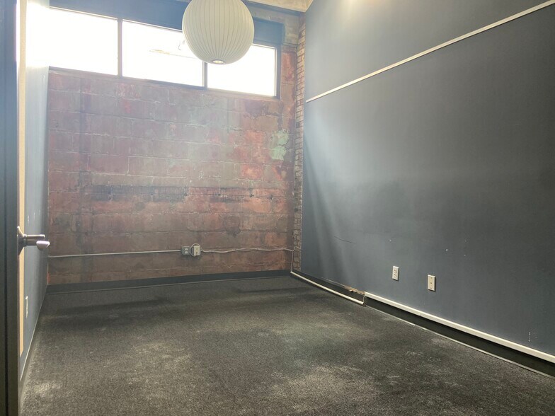 More Photos Of 10 Lackawanna Plz, Montclair Storefront Retail Office For Lease