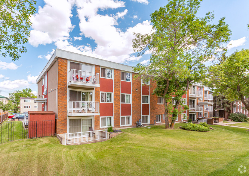 Primary Photo Of 11935 103rd St NW, Edmonton Apartments For Sale