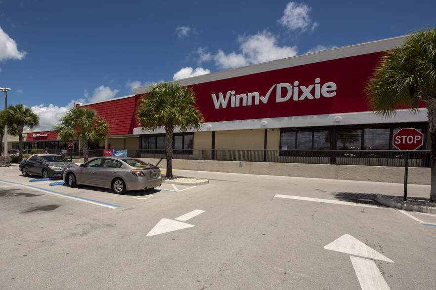 Primary Photo Of 251 Key Deer Blvd, Big Pine Key General Retail For Lease