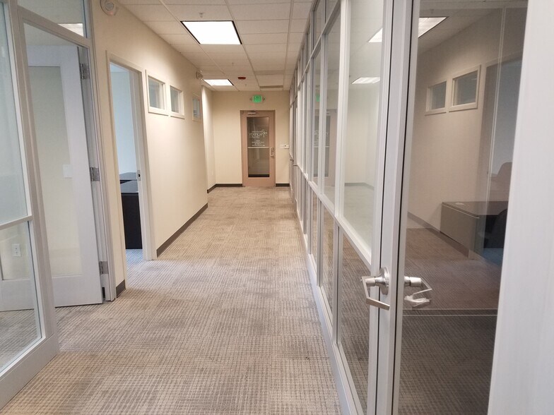 More Photos Of 1133 NW Wall St, Bend Apartments For Lease