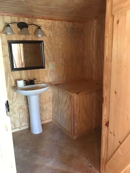 More Photos Of 8107 Blackwater Ridge Rd, Milton Apartments For Sale