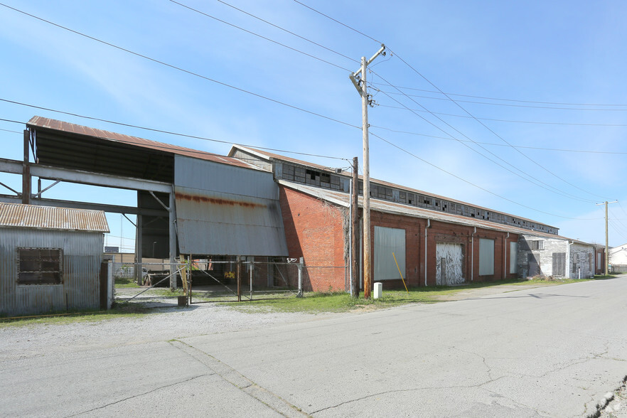 Primary Photo Of 18 N Peoria Ave, Tulsa Manufacturing For Sale