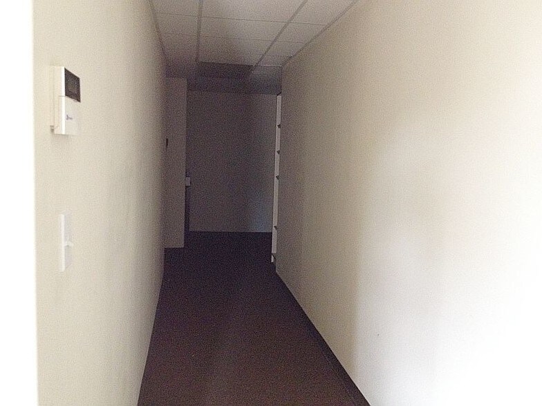 More Photos Of 6713 Broadway, Pearland Freestanding For Lease