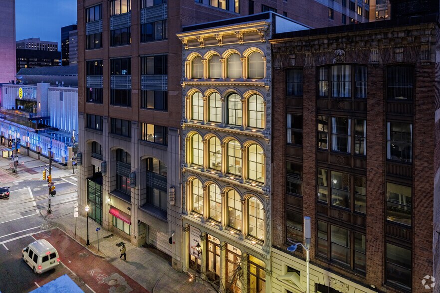 More Photos Of 307 W Baltimore St, Baltimore Loft Creative Space For Lease