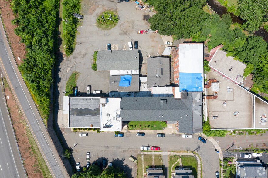 More Photos Of 464 Pratt Street Ext, Meriden Apartments For Sale