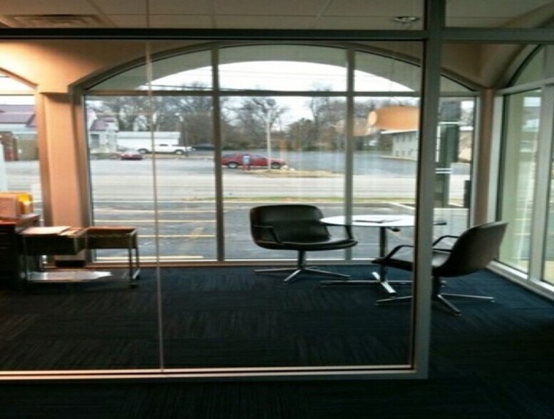 More Photos Of 430 S Glenstone Ave, Springfield Office For Lease