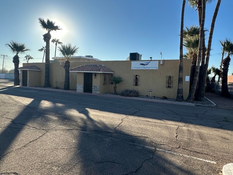 More Photos Of 531 N 32nd St, Phoenix Office Residential For Sale