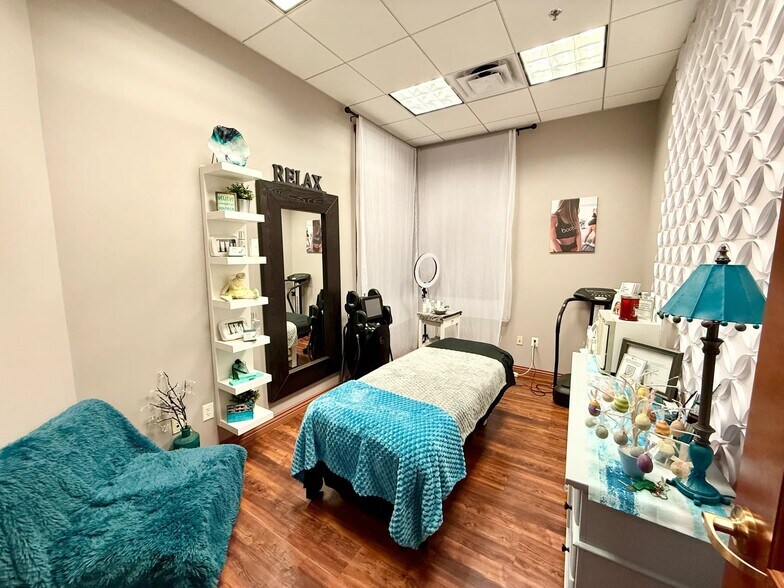 More Photos Of 3303 S Lindsay Rd, Gilbert Medical For Lease