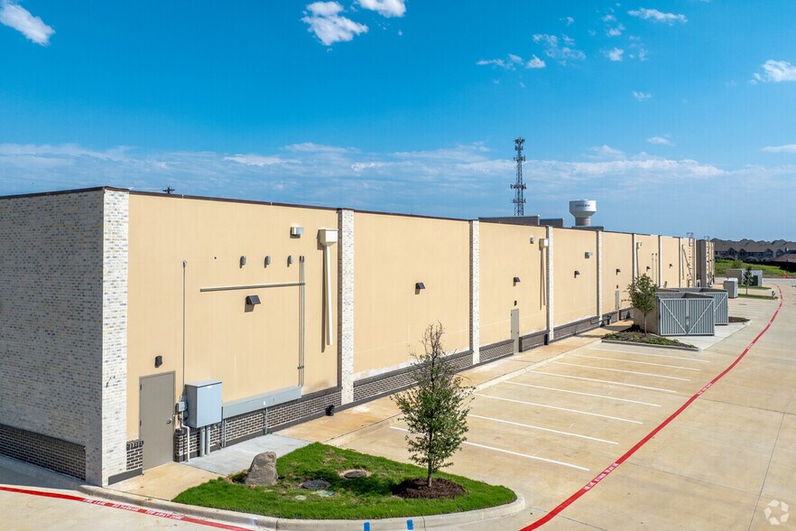 More Photos Of 11700 FM 423, Little Elm Unknown For Lease
