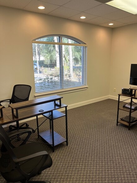 More Photos Of 4309 Pablo Oaks Ct, Jacksonville Office For Sale