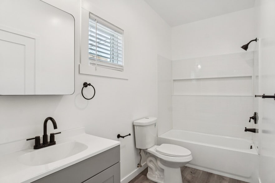 More Photos Of 2949-2957 Kalmia St, San Diego Apartments For Sale