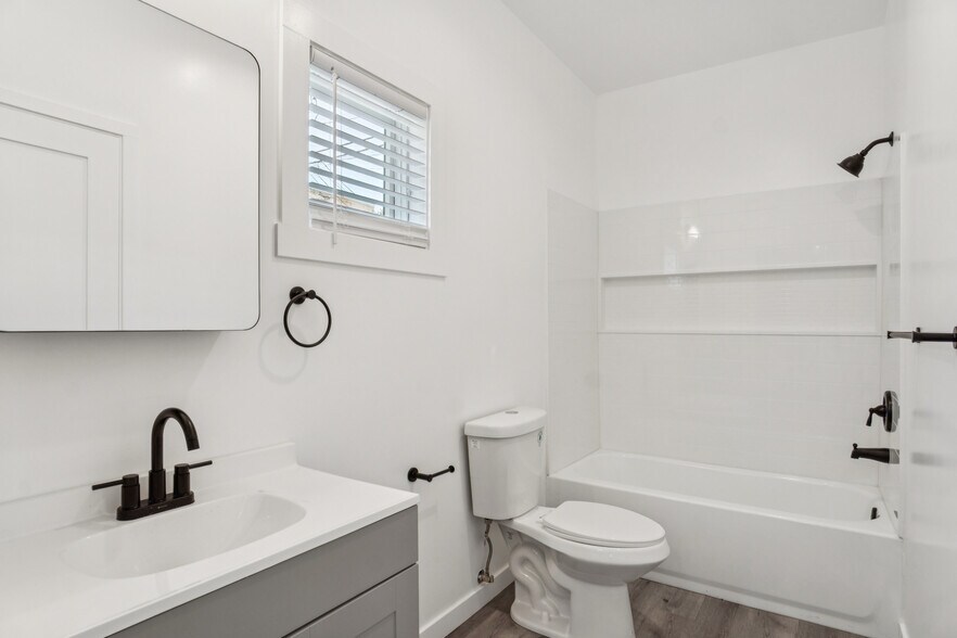 More Photos Of 2949-2957 Kalmia St, San Diego Apartments For Sale