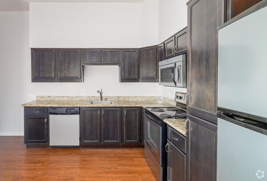 More Photos Of 1520 16th St, Sacramento Apartments For Lease
