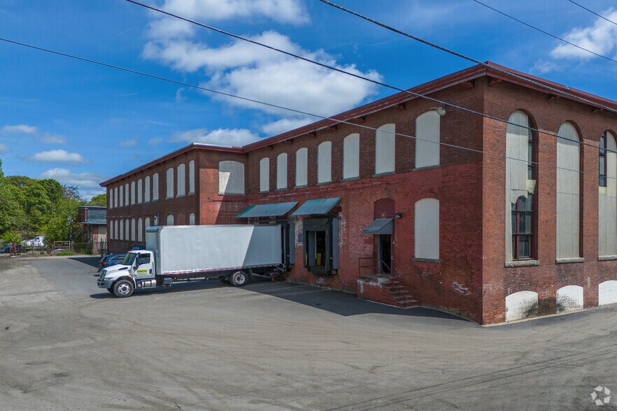 More Photos Of 89-93 Dunnell Lane, Pawtucket Manufacturing For Lease
