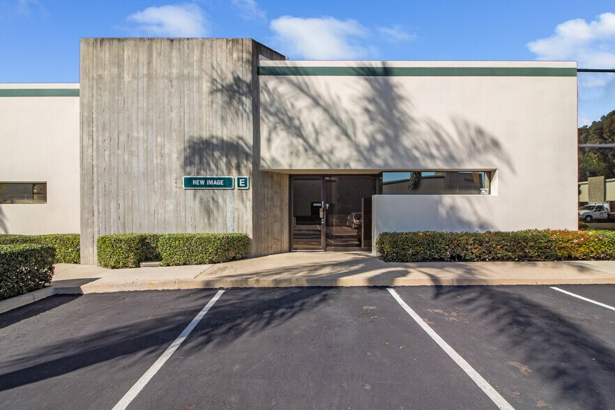 More Photos Of 2681 Dow Ave, Tustin Manufacturing For Lease