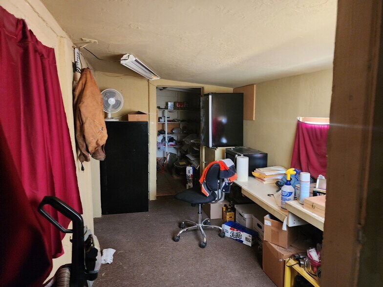 More Photos Of 302 E Fremont St, Tombstone Freestanding For Sale