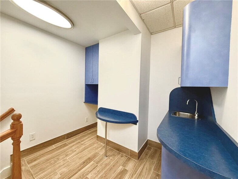 More Photos Of 248 Avenue P, Brooklyn Office Residential For Sale