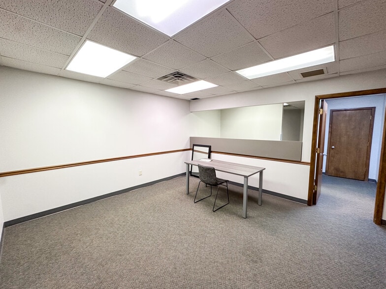 More Photos Of 600 3rd St N, La Crosse Office For Lease