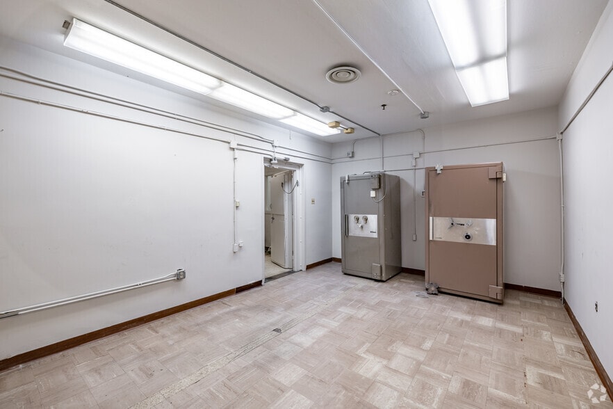 More Photos Of 58 E Willow St, Millburn Warehouse For Sale