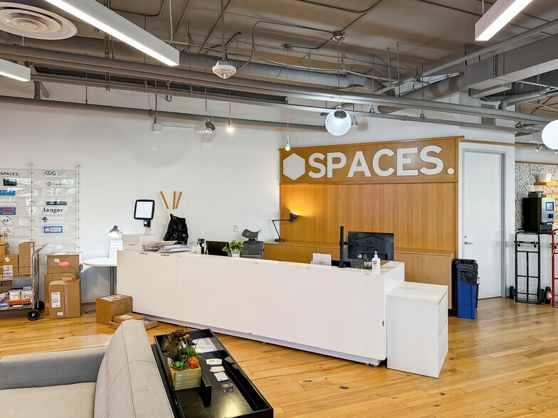 More Photos Of 145 S Fairfax Ave, Los Angeles Coworking Space