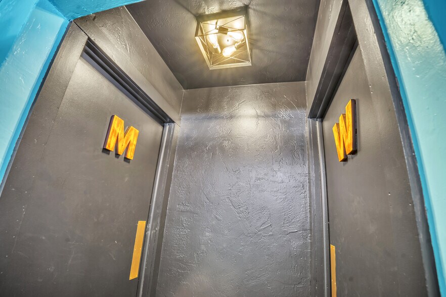 More Photos Of 7778 Highway 42, Egg Harbor Restaurant For Sale