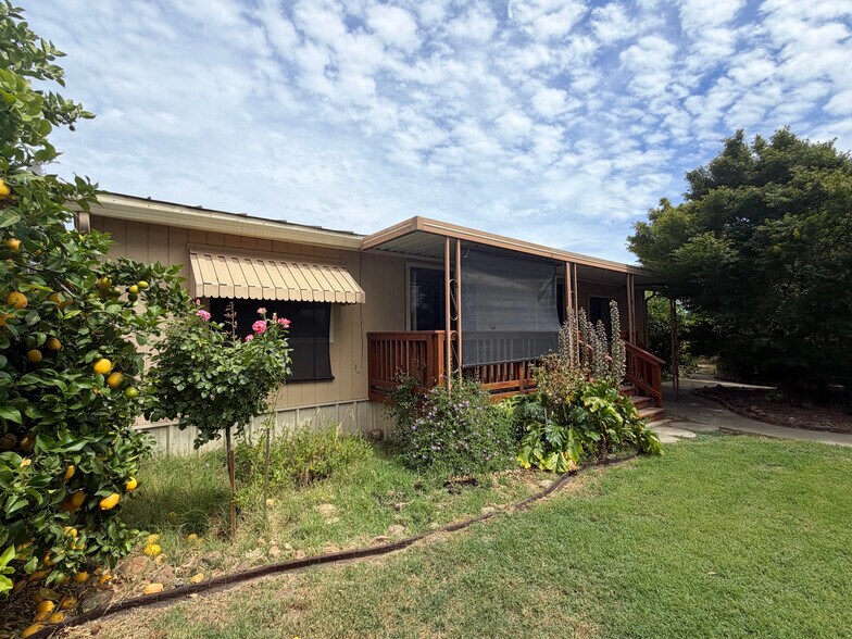 More Photos Of 903 W Highway 12, Lodi Land For Sale