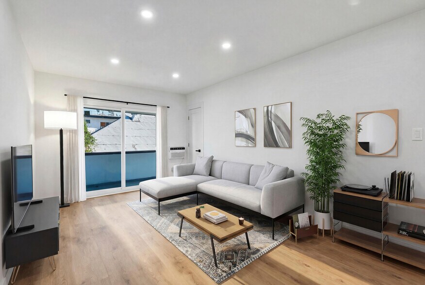 More Photos Of 5642 Lexington Ave, Los Angeles Apartments For Sale