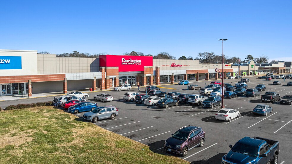 More Photos Of 5900 E Virginia Beach Blvd, Norfolk Unknown For Lease