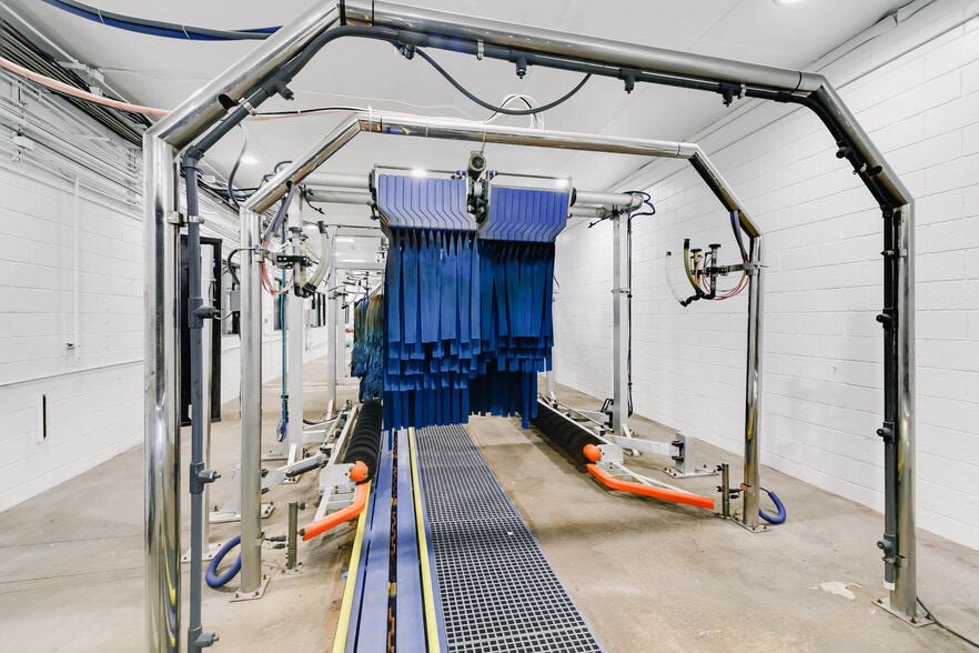 More Photos Of 24055 Sunnymead Blvd, Moreno Valley Carwash For Sale