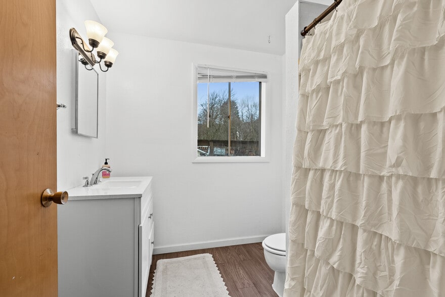 More Photos Of 1002 S Mill St, Colfax Manufactured Housing Mobile Home Park For Sale