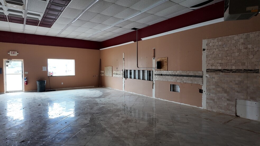 More Photos Of 179a South St, Freehold Unknown For Lease