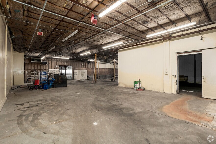 More Photos Of 854-856 Landis Ave, Pittsgrove Township Salem General Retail For Sale