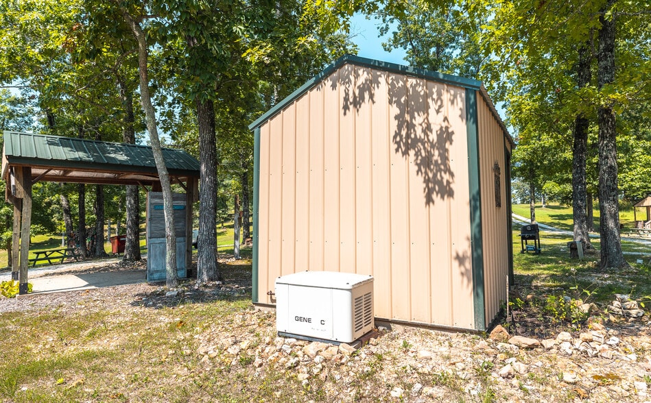 More Photos Of 11726 Highway K, Jadwin Hotel For Sale